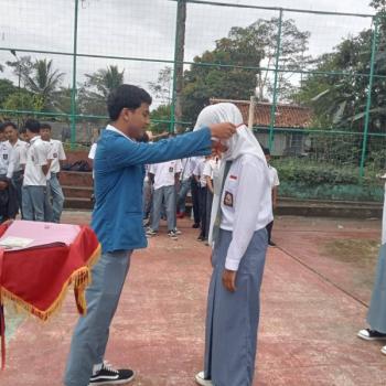 SERTIJAB DARI KETUA DAN WAKIL OSIS LAMA